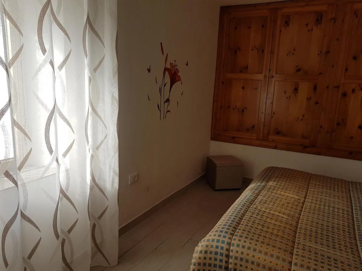 Apartment Appartamento Vacanze La Maddalena La Maddalena  Italy